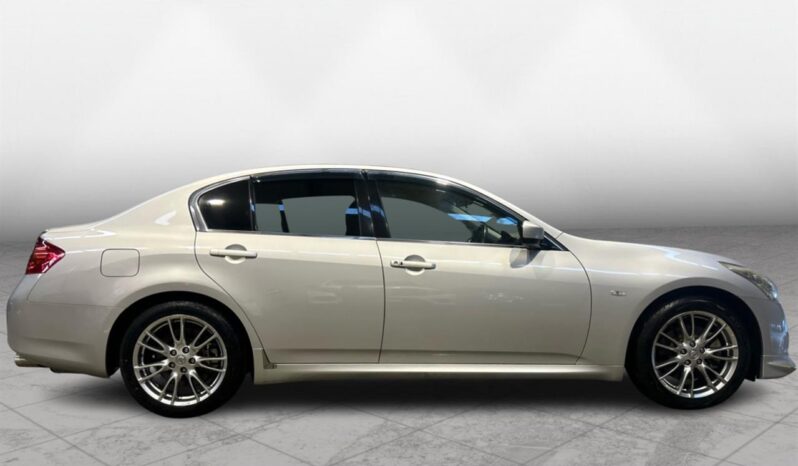 
								Nissan SKYLINE 250GT 2014 full									