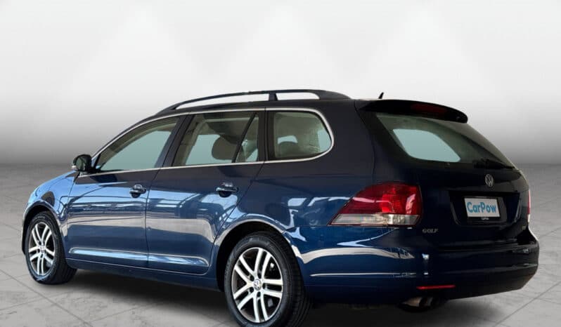 Volkswagen Golf 2011 full