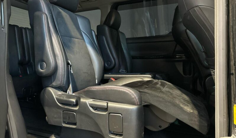 
								Toyota Vellfire  2013 full									