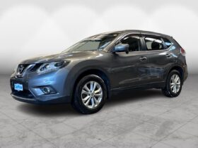 Nissan X-TRAIL  2015