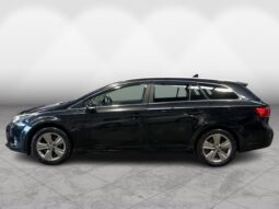 
										Toyota Avensis Wagon LI 2014 full									