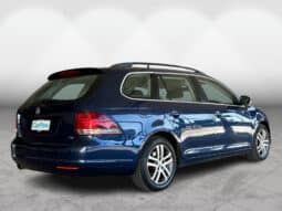 Volkswagen Golf 2011 full