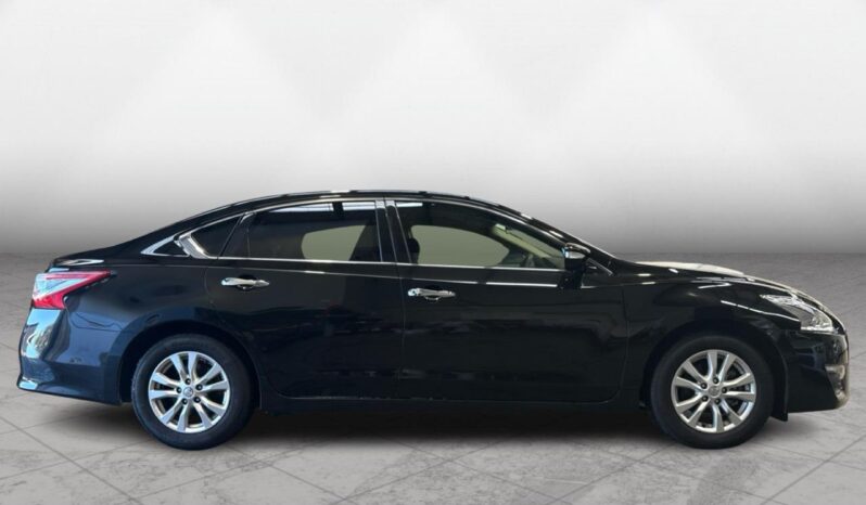 
								Nissan TEANA XE 2019 full									