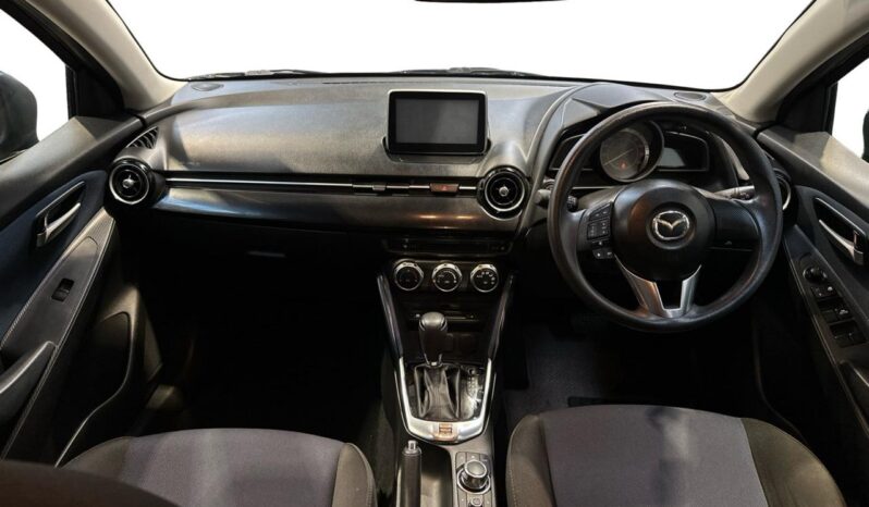 
								Mazda DEMIO 13S 2016 full									