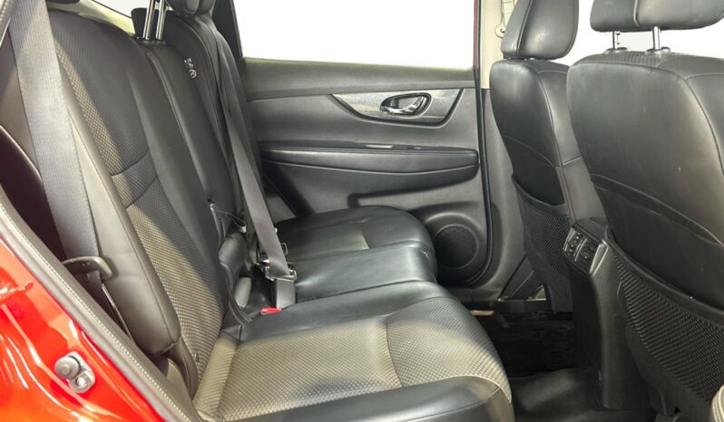 
								Nissan X-TRAIL  2014 full									