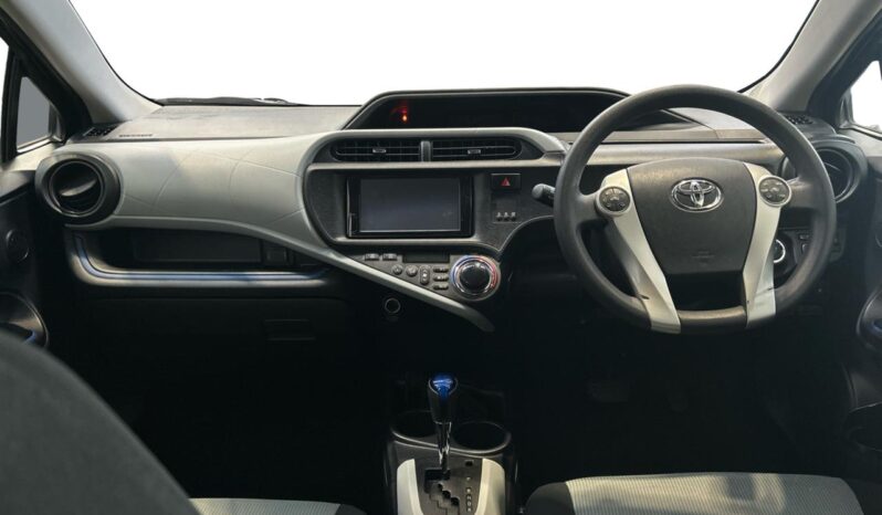 
								Toyota AQUA  2013 full									