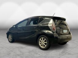 
										Toyota AQUA  2013 full									
