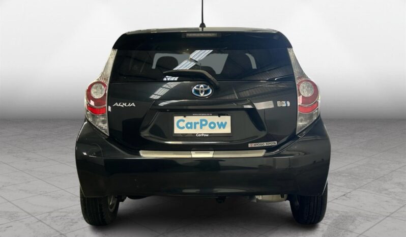 
								Toyota AQUA  2013 full									
