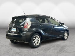 
										Toyota AQUA  2013 full									