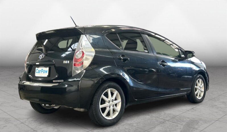 
								Toyota AQUA  2013 full									