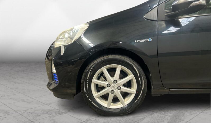 
								Toyota AQUA  2013 full									