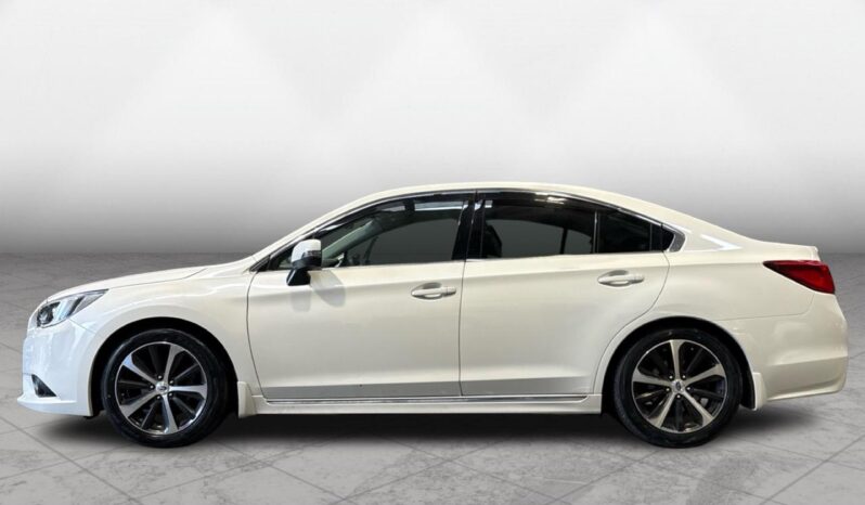 
								Subaru LEGACY B4 2015 full									