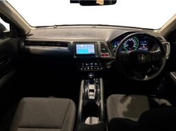 
										Honda Vezel HV X 2015 full									