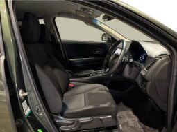 
										Honda Vezel HV X 2015 full									