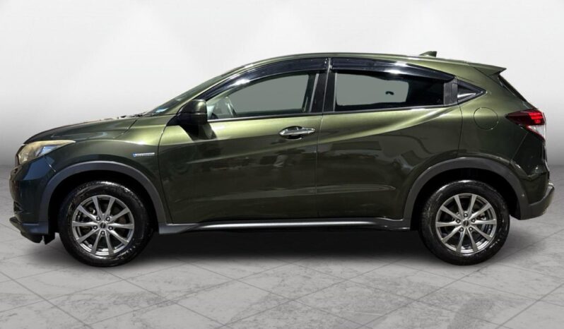 
								Honda Vezel HV X 2015 full									