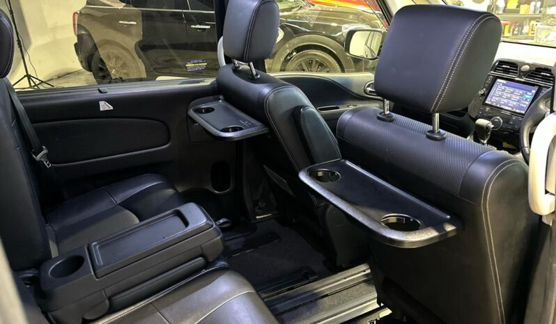 
								Nissan SERENA HIGHWAY STAR 2015 full									