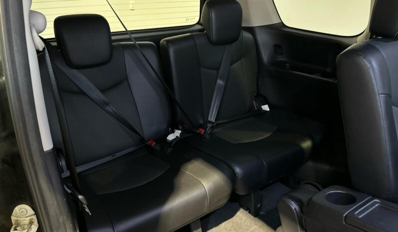 
								Nissan SERENA HIGHWAY STAR 2015 full									