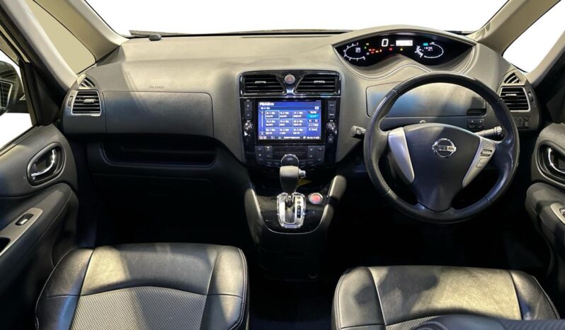 
								Nissan SERENA HIGHWAY STAR 2015 full									