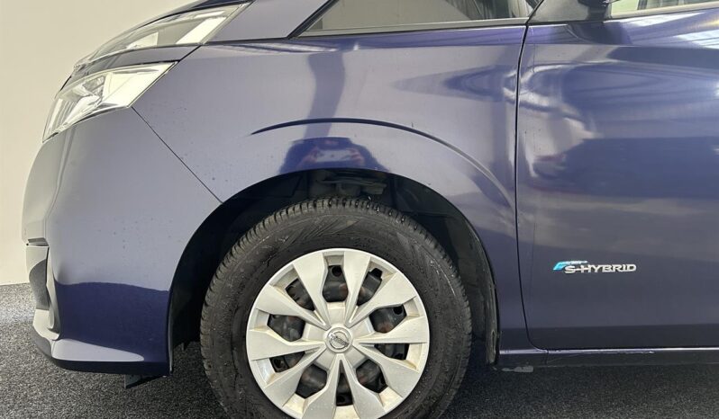 
								Nissan SERENA X V Selection 2017 full									