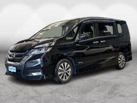 Nissan SERENA Highway Star -V Selection 2017