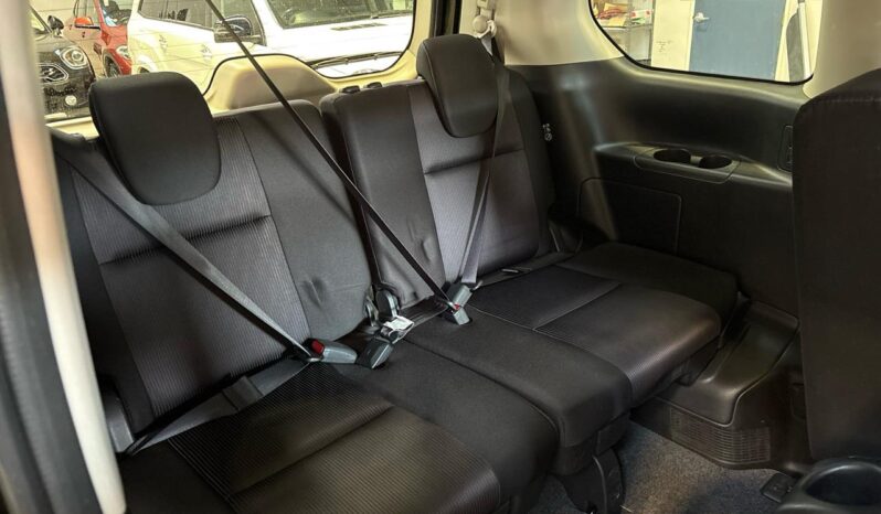 
								Nissan SERENA Highway Star -V Selection 2017 full									
