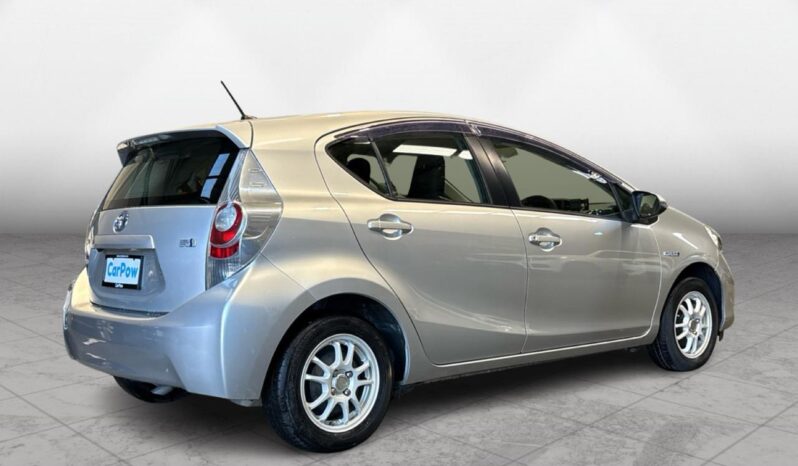 
								Toyota AQUA L 2012 full									