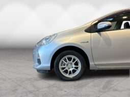 
										Toyota AQUA L 2012 full									