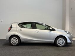 
										Toyota AQUA L 2019 full									