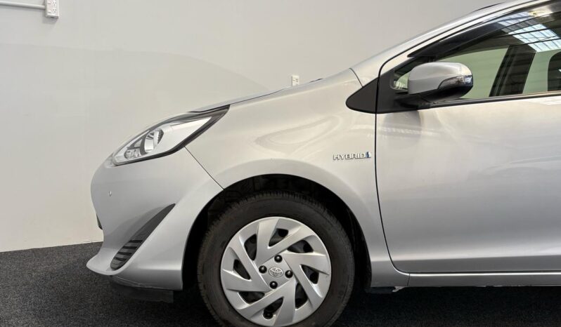 
								Toyota AQUA L 2019 full									