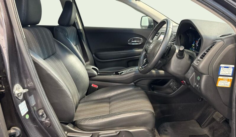 
								Honda Vezel HV Z 2015 full									