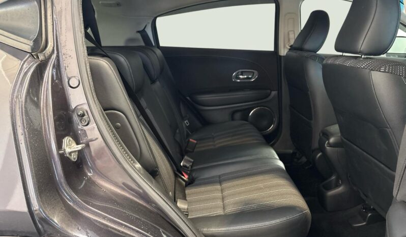 
								Honda Vezel HV Z 2015 full									