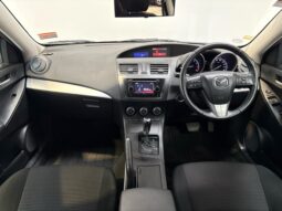 
										Mazda AXELA 2013 full									