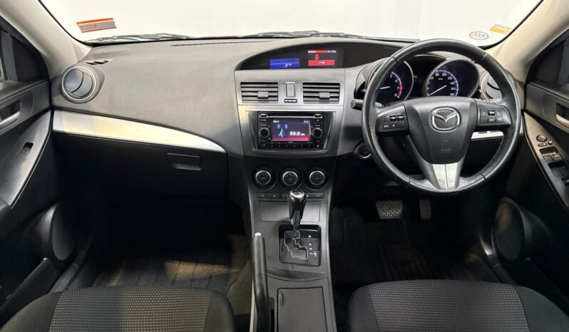
								Mazda AXELA 2013 full									