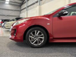 
										Mazda AXELA 2013 full									