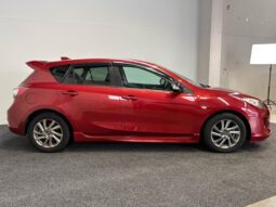 
										Mazda AXELA 2013 full									