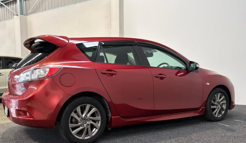 
								Mazda AXELA 2013 full									