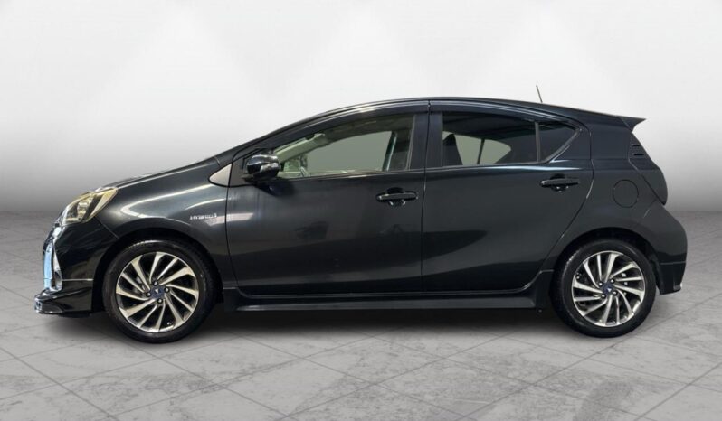 
								Toyota AQUA  2013 full									