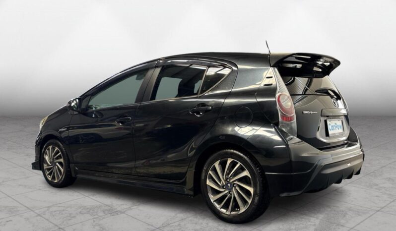 
								Toyota AQUA  2013 full									