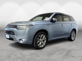 Mitsubishi Outlander PLUGIN HYBRID 2013
