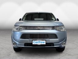 
										Mitsubishi Outlander PLUGIN HYBRID 2013 full									