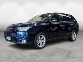 Mitsubishi Outlander 24G Navi Package 2012