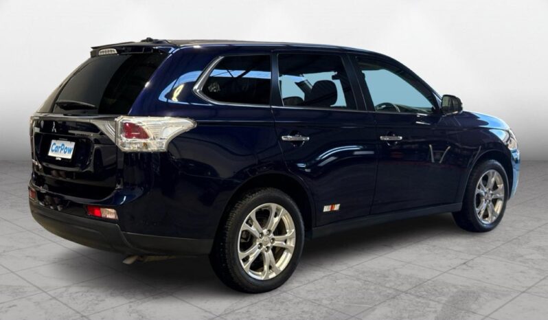 
								Mitsubishi Outlander 24G Navi Package 2012 full									