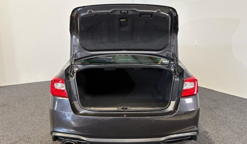 
								Subaru LEGACY B4 LIMITED 2018 full									