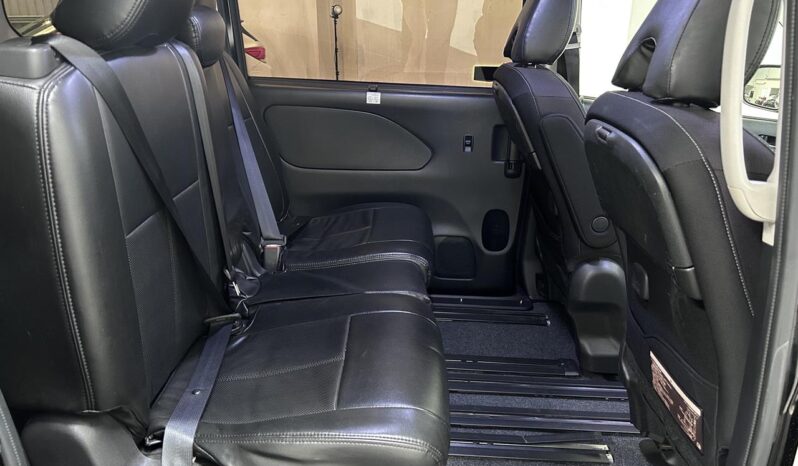 
								Nissan SERENA HIGHWAY STAR 2016 full									