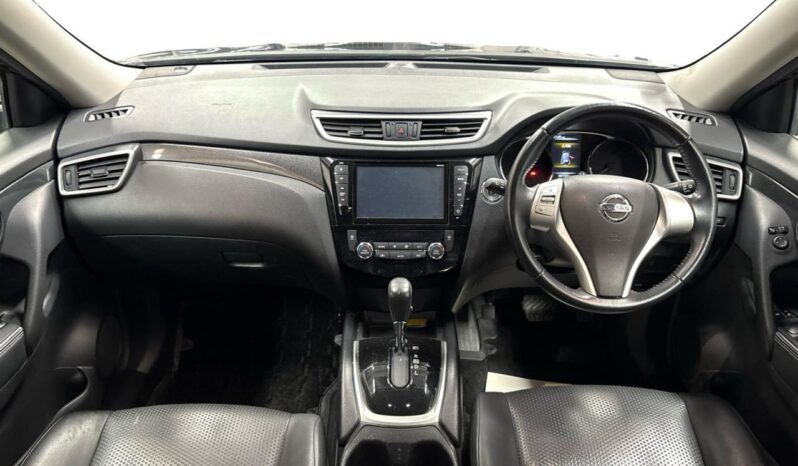 
								Nissan XTRAIL BLACK EXTREMER X EMERGENCY BRAKE PACKAGE 2015 full									