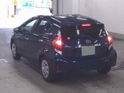 
										Toyota AQUA S Style Black 2019 full									
