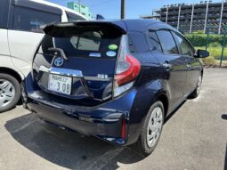 
										Toyota AQUA S Style Black 2019 full									
