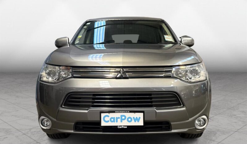 
								Mitsubishi Outlander PHEV 2013 full									