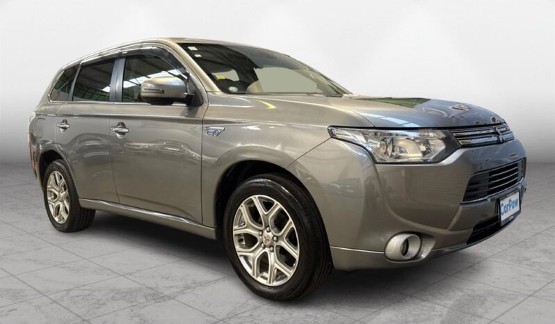 
								Mitsubishi Outlander PHEV 2013 full									
