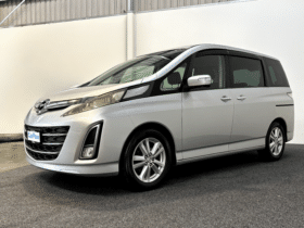 Mazda BIANTE 2010